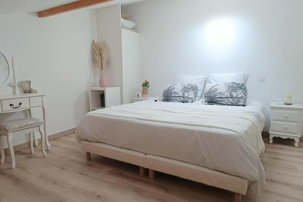 Loft En Centre Ville แปร์ปินญอง ภายนอก รูปภาพ
